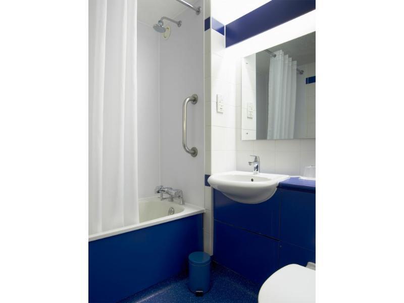 Hotel Travelodge Airport