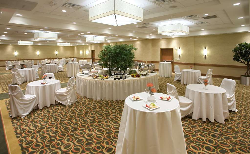 Hilton Garden Centre