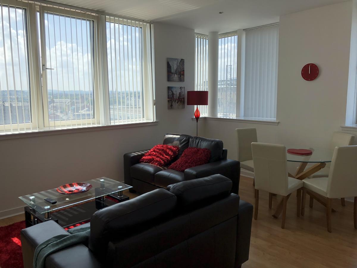 Glasgow City Centre Oswald Street Apartment *