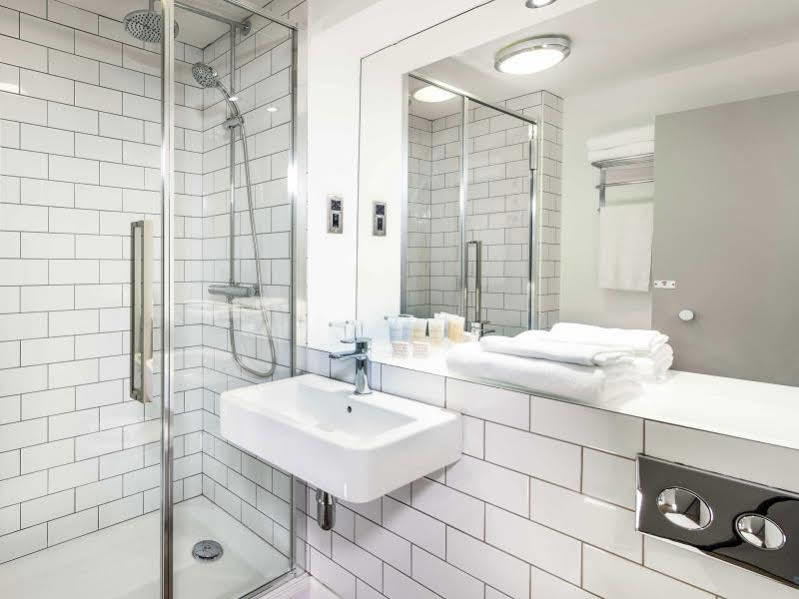 West By Compass Hospitality 3*