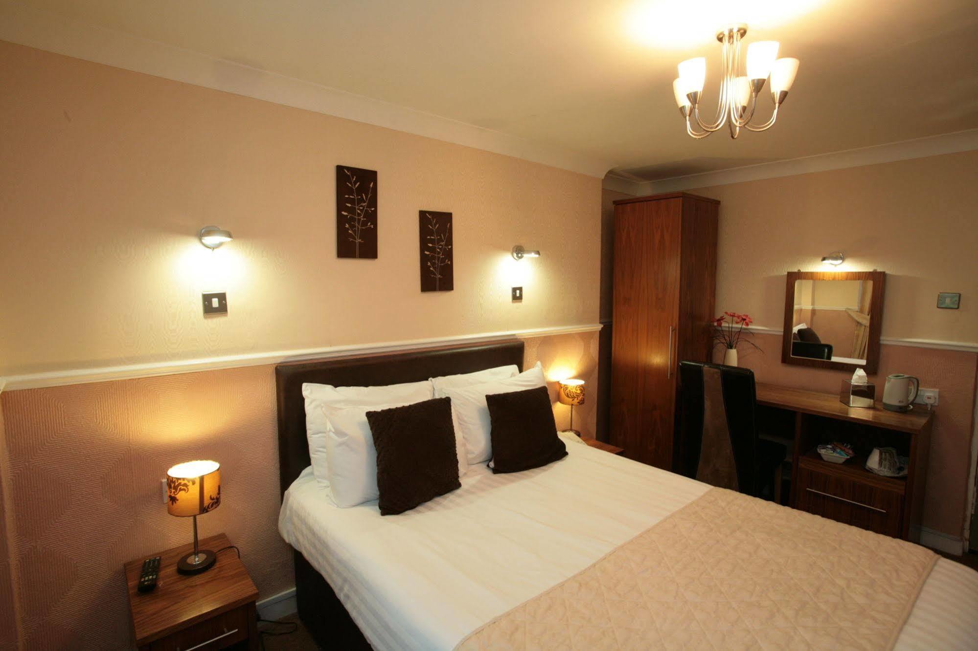 Kelvingrove - Sauchiehall St Hotel 3*