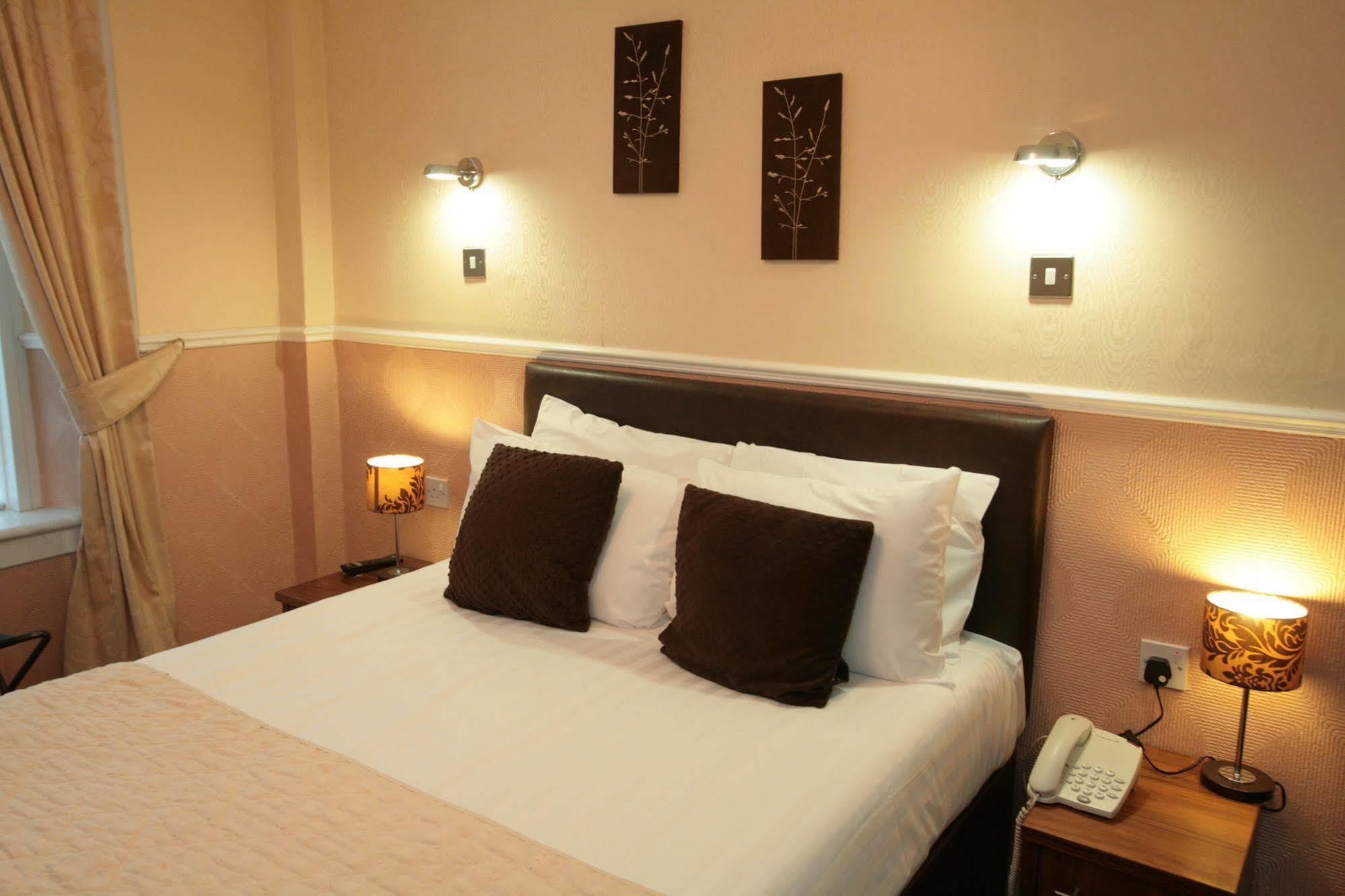 Kelvingrove - Sauchiehall St 3*