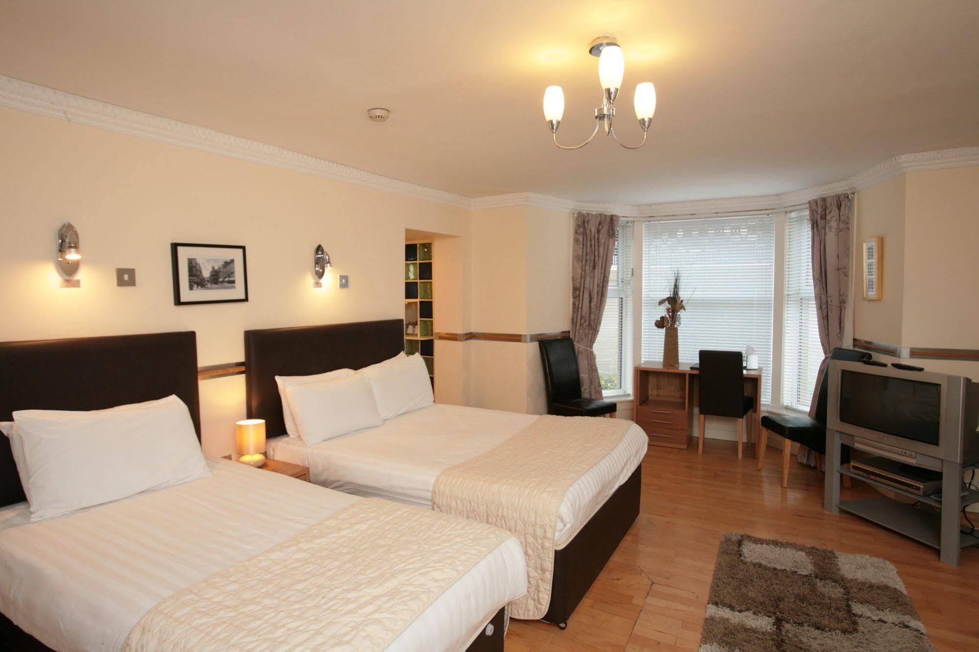 Kelvingrove - Sauchiehall St Hotel 3*
