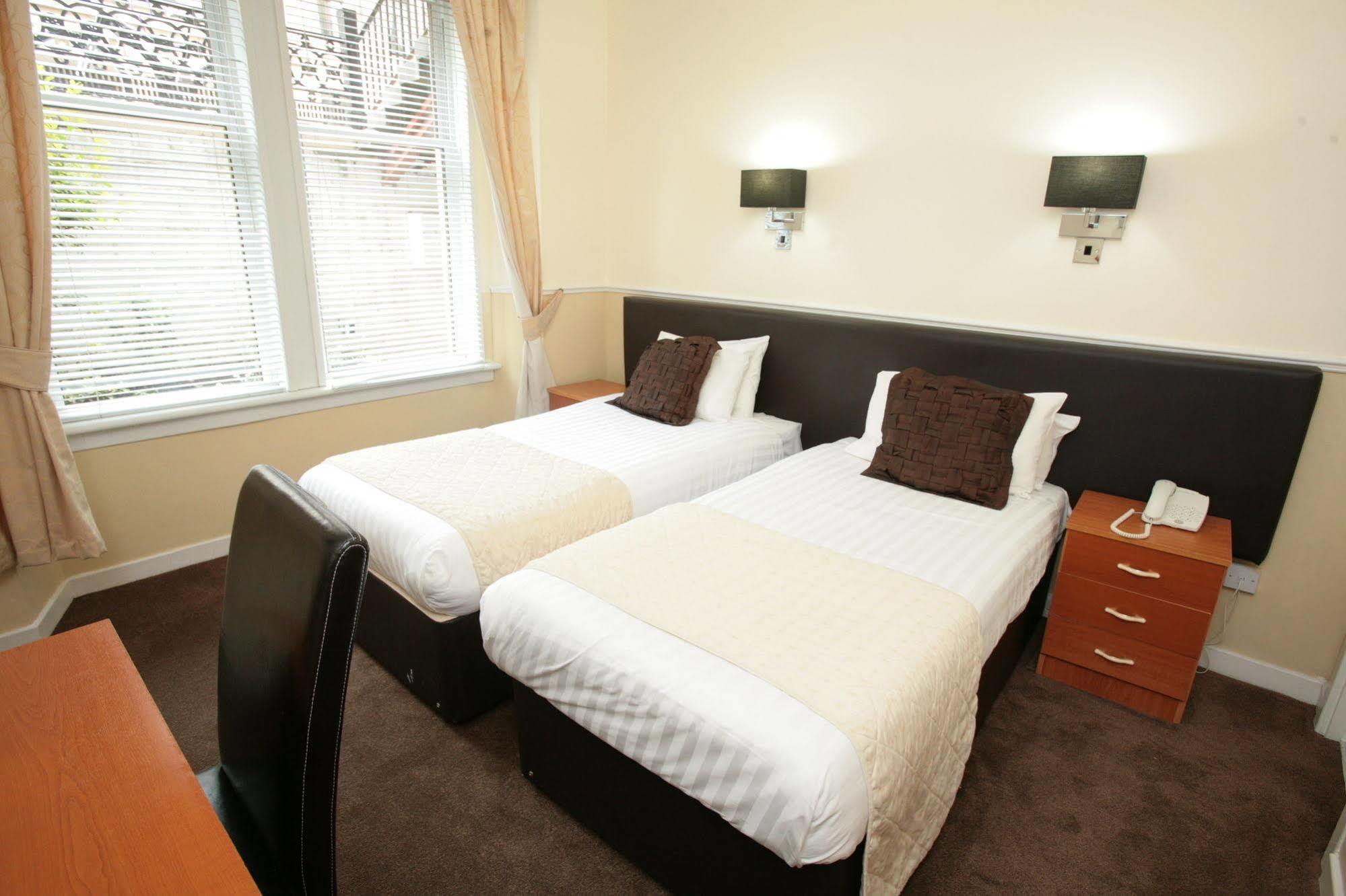 Kelvingrove - Sauchiehall St 3*