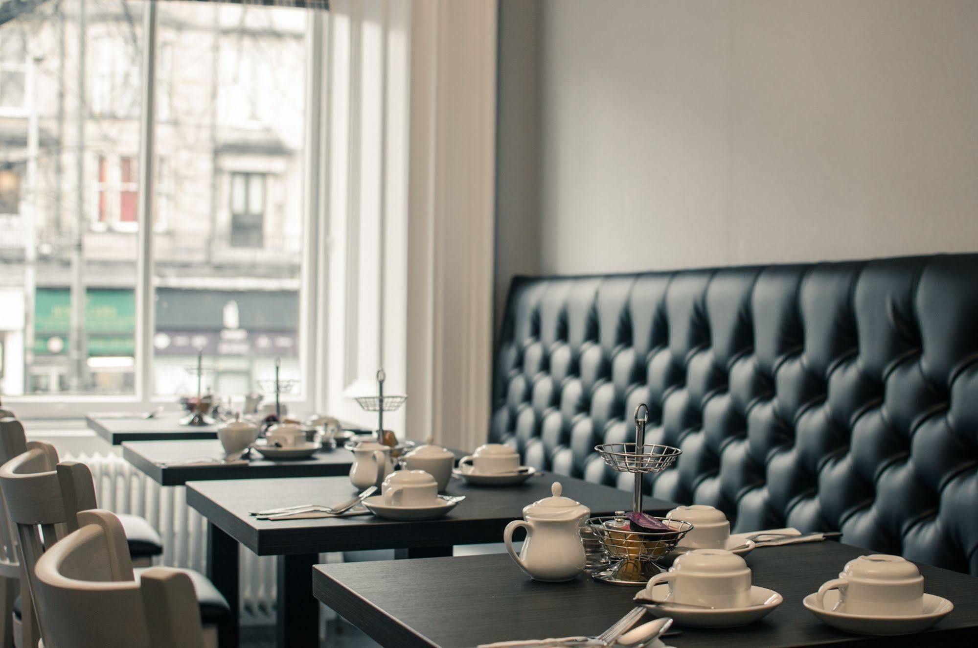 Hotel Royal West End 3*