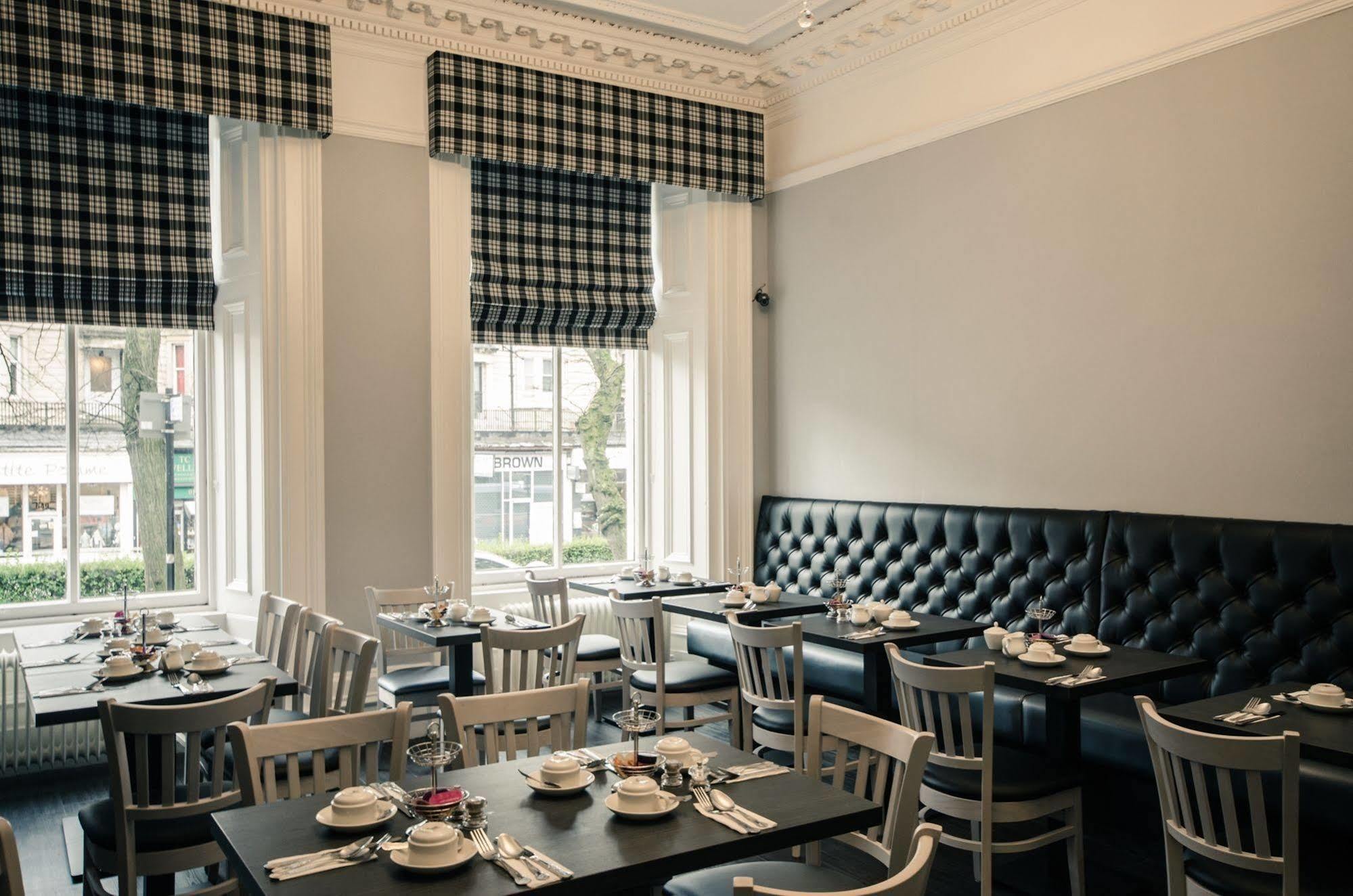Royal West End Hotel 3*
