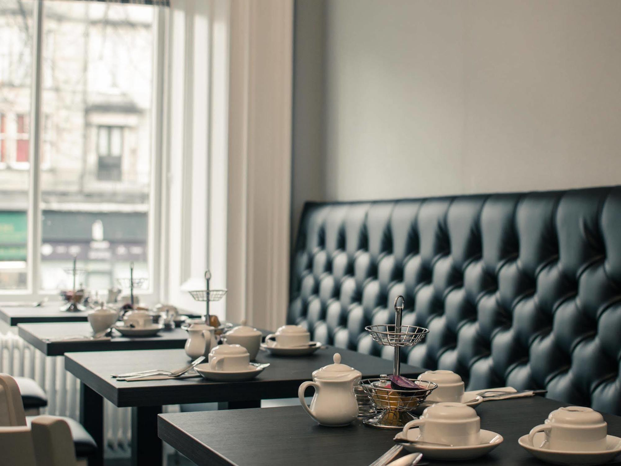 Hotel Royal West End 3*