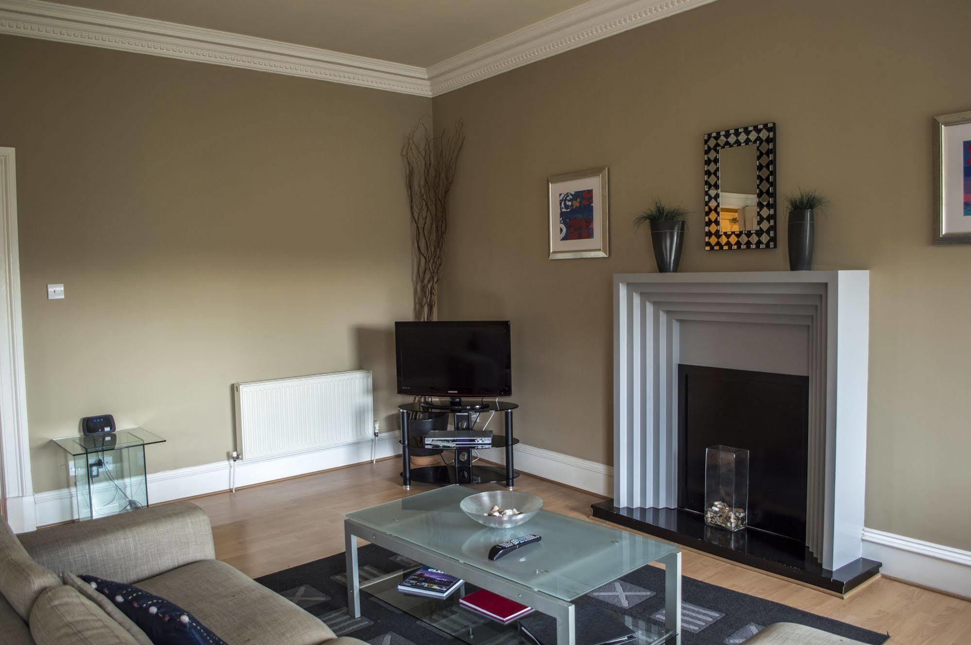 Dreamhouse West End * Glasgow