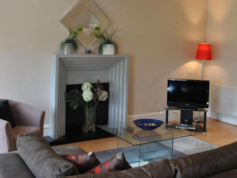 Dreamhouse West End Apartment *