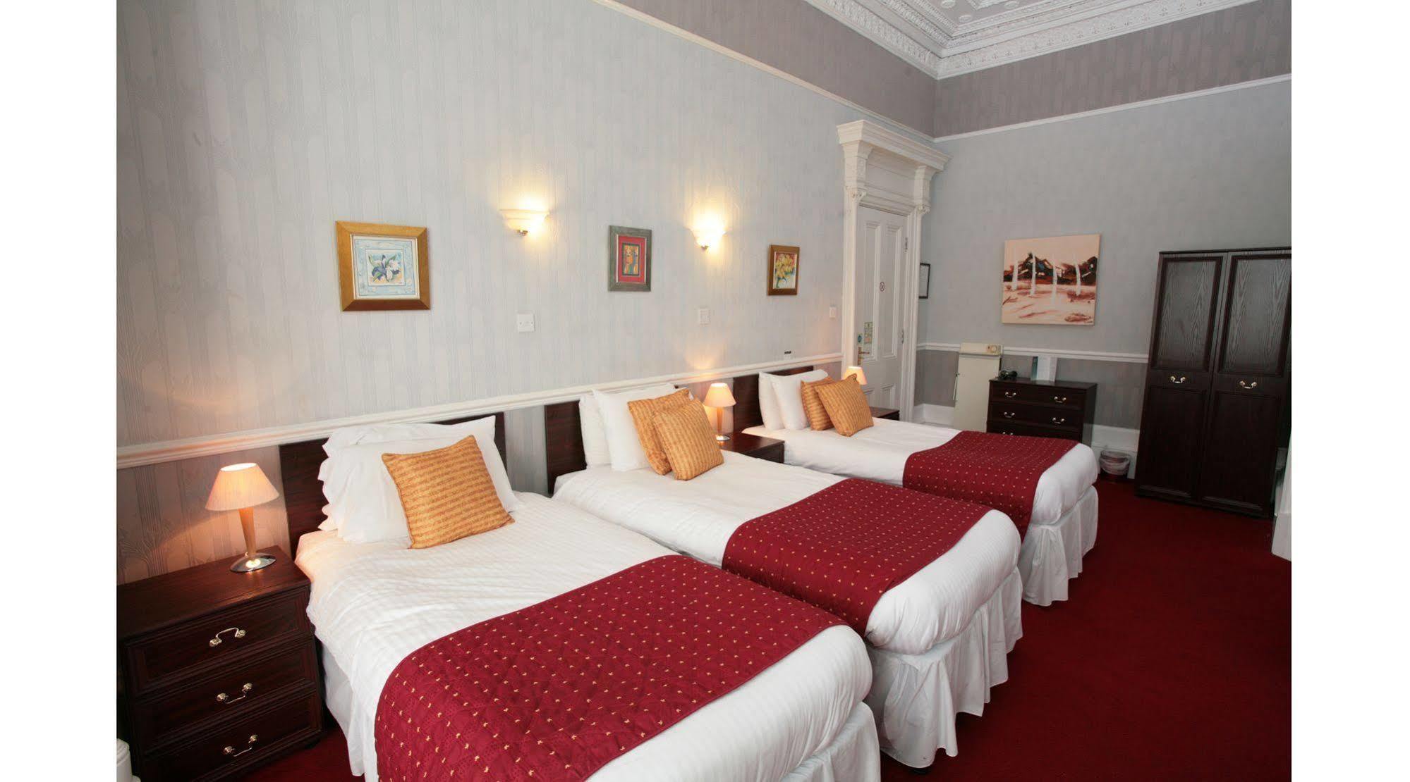 Hotel Albion