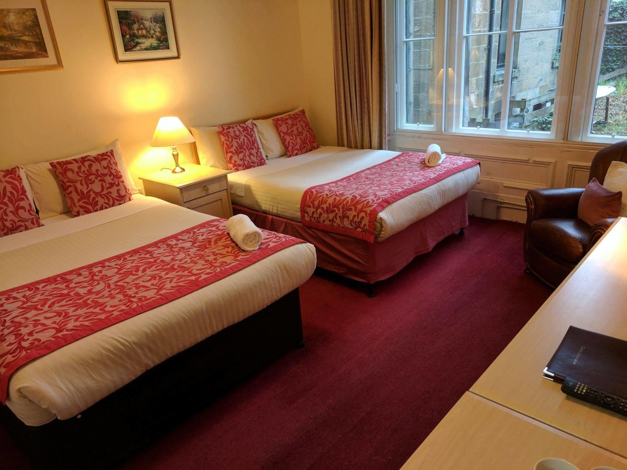 Kelvin Apartment *