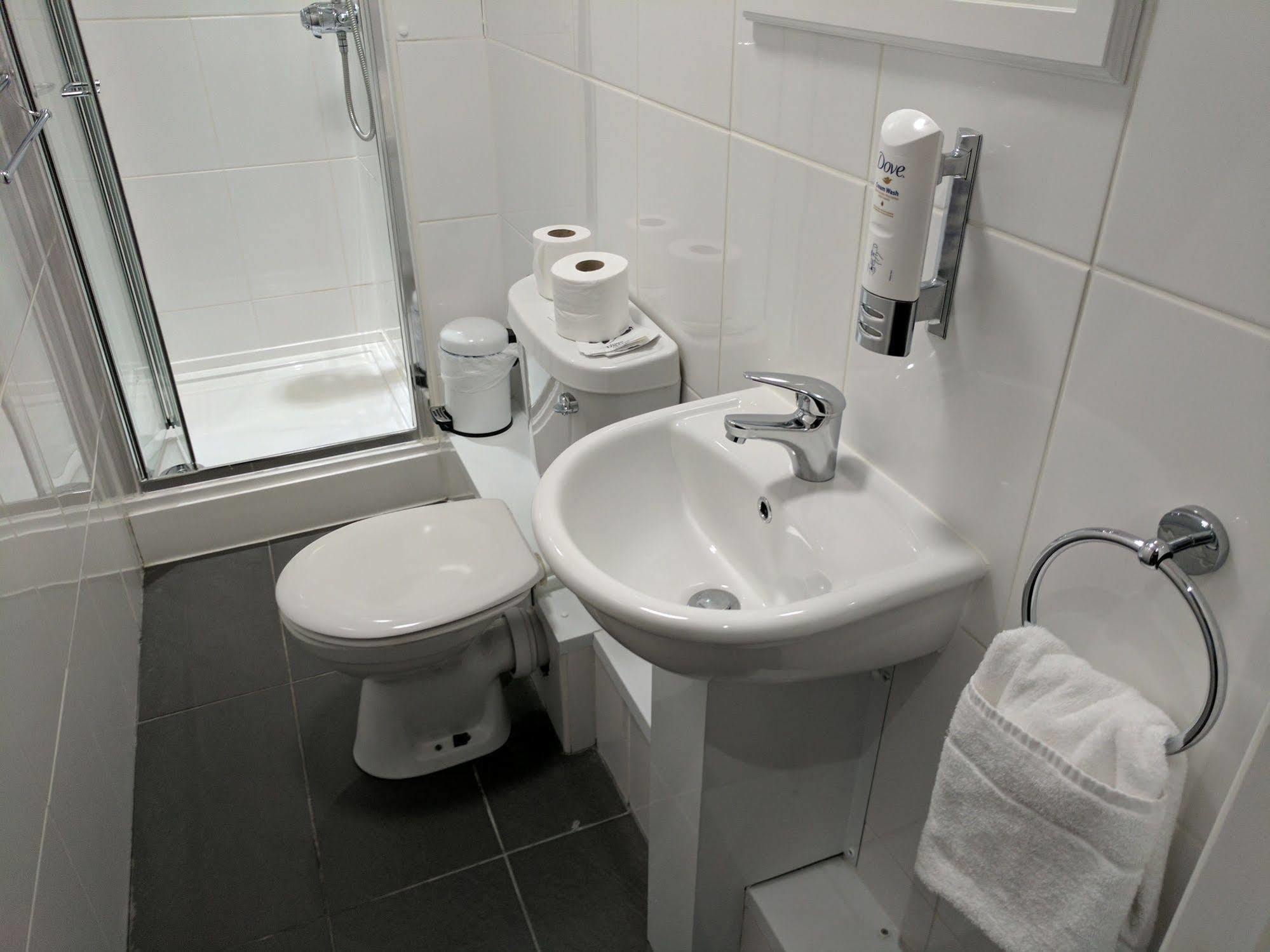 Kelvin Apartment *
