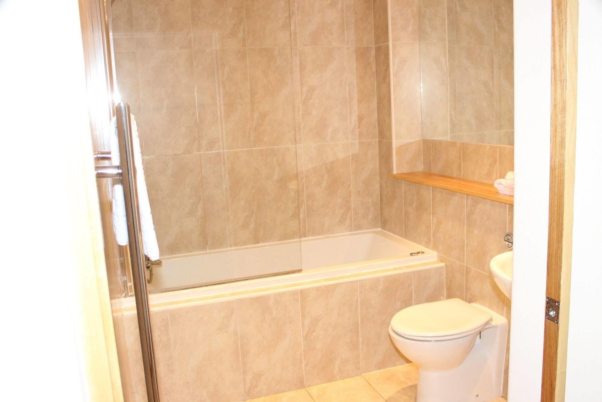 Lofts Serviced * Glasgow