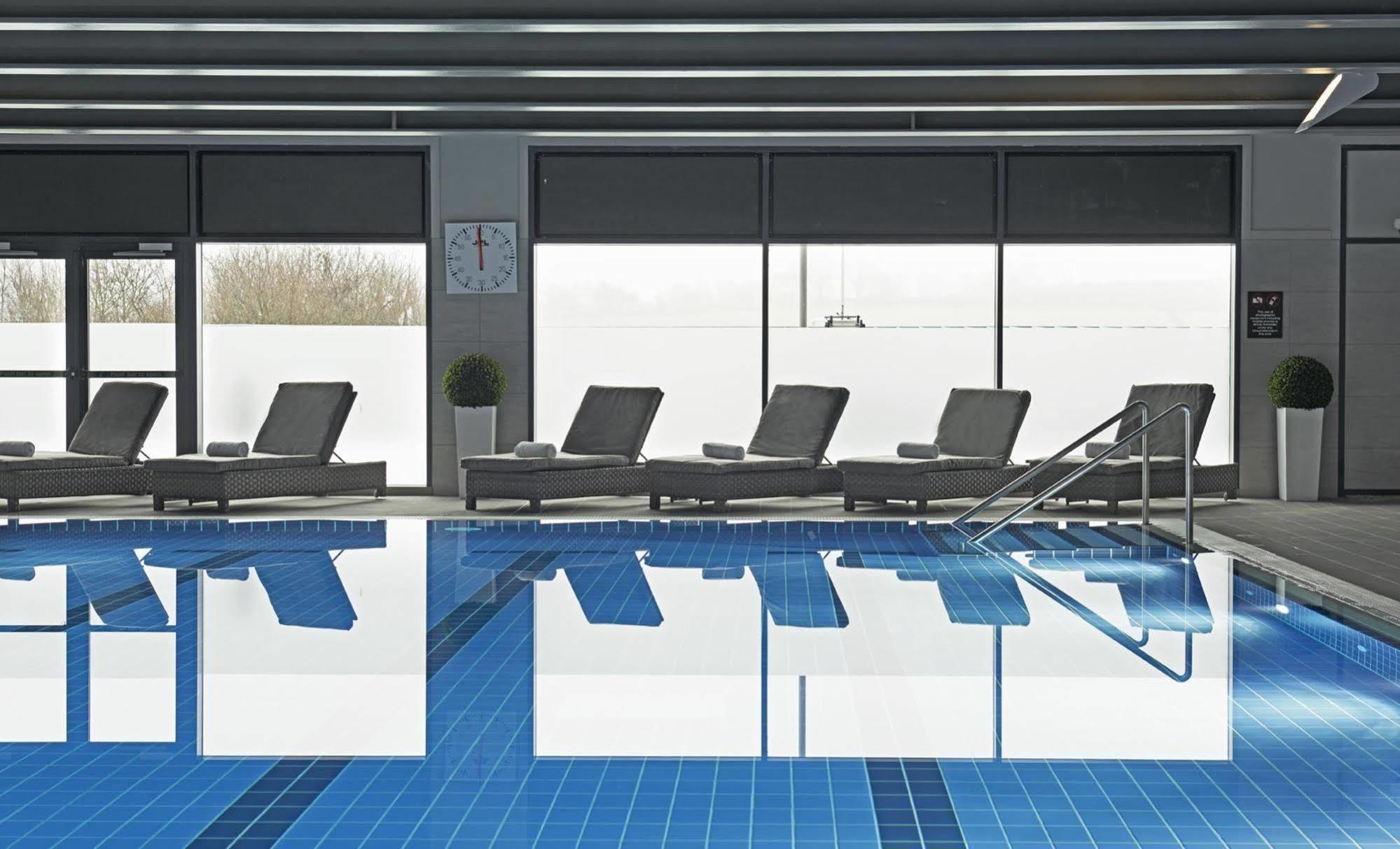 Hotel Village 4*