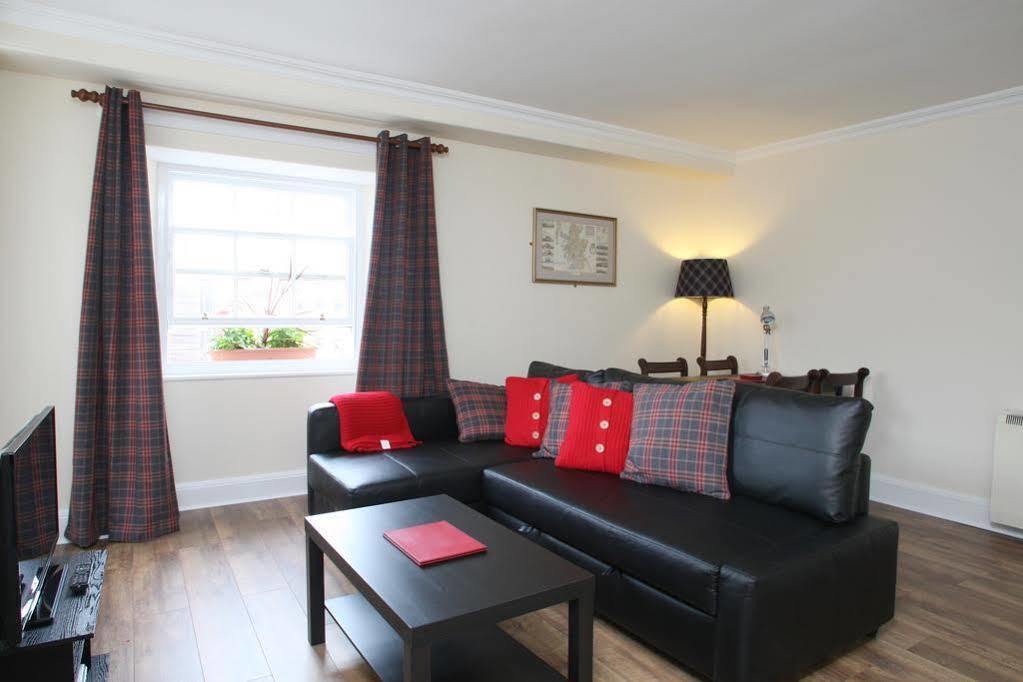 Number 52 Charlotte Street Apartment Glasgow