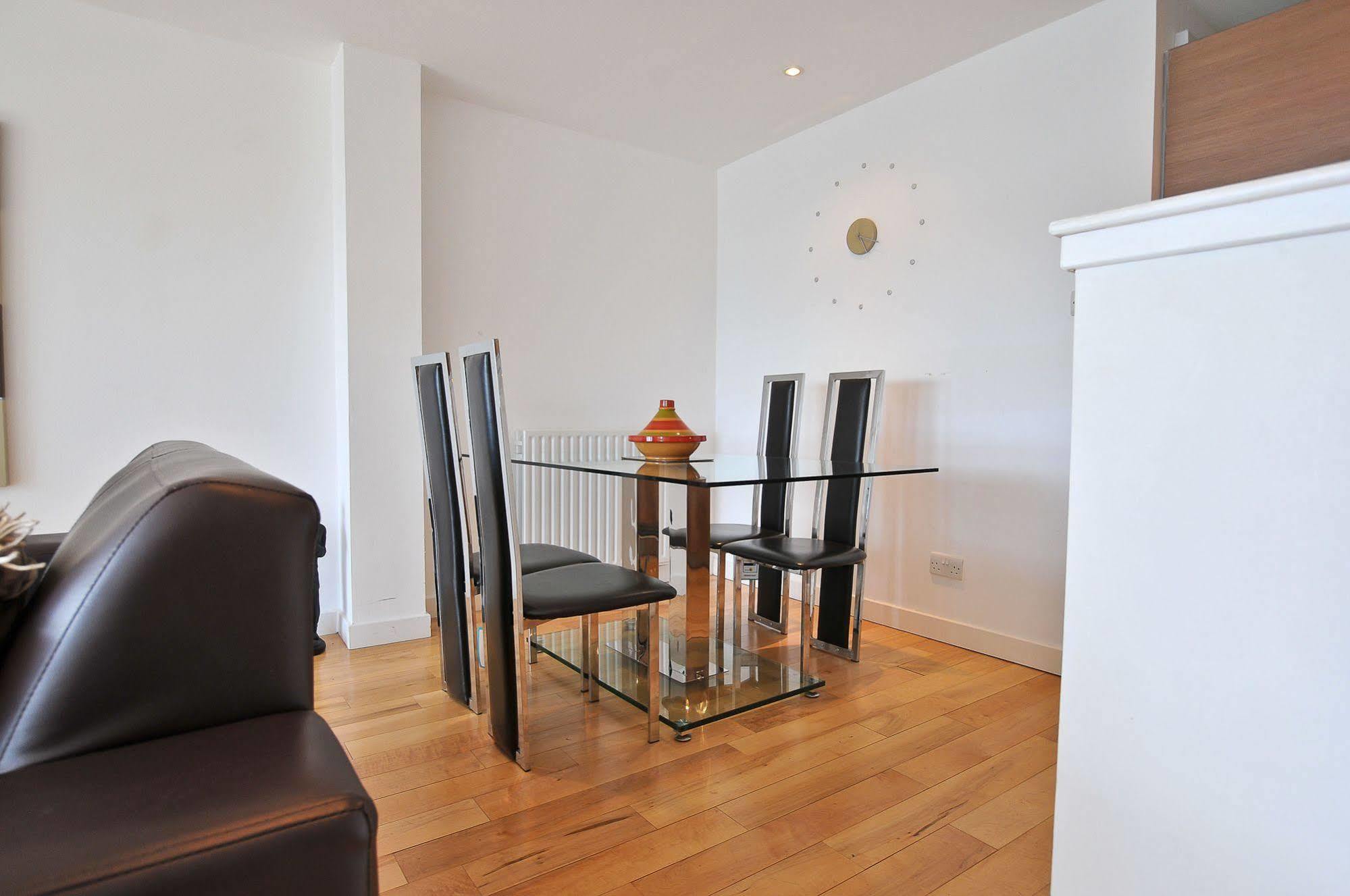 Executive 7 Apartment *