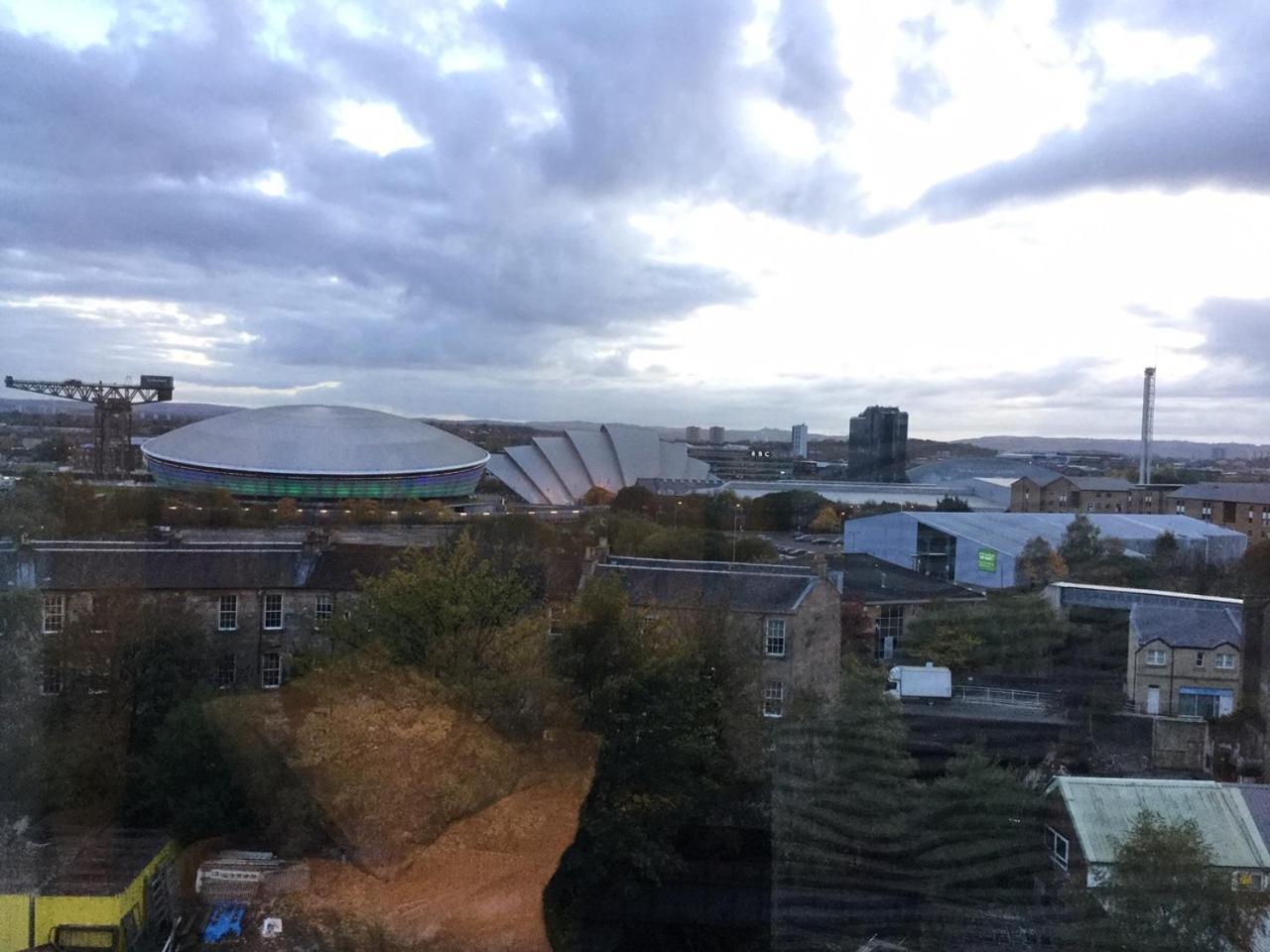 Apartment Sec Hydro Argyle West End - 2 Bedrooms *