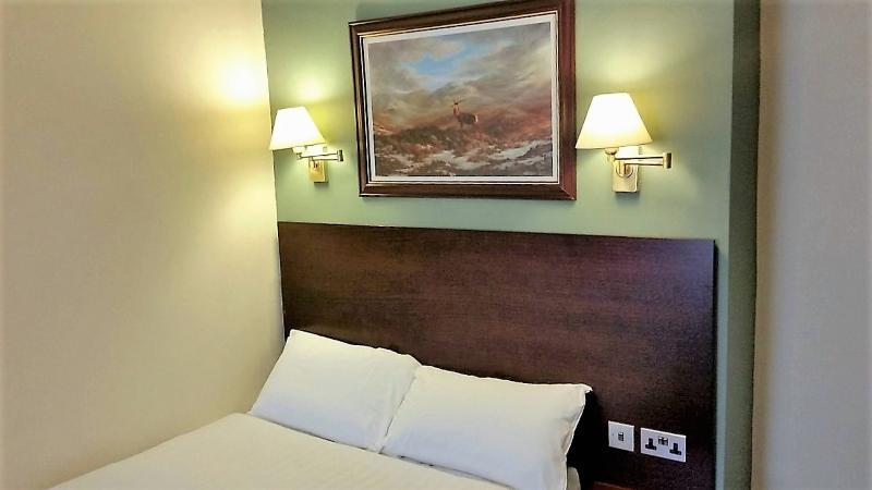 Rennie Mackintosh - Station 3* Glasgow