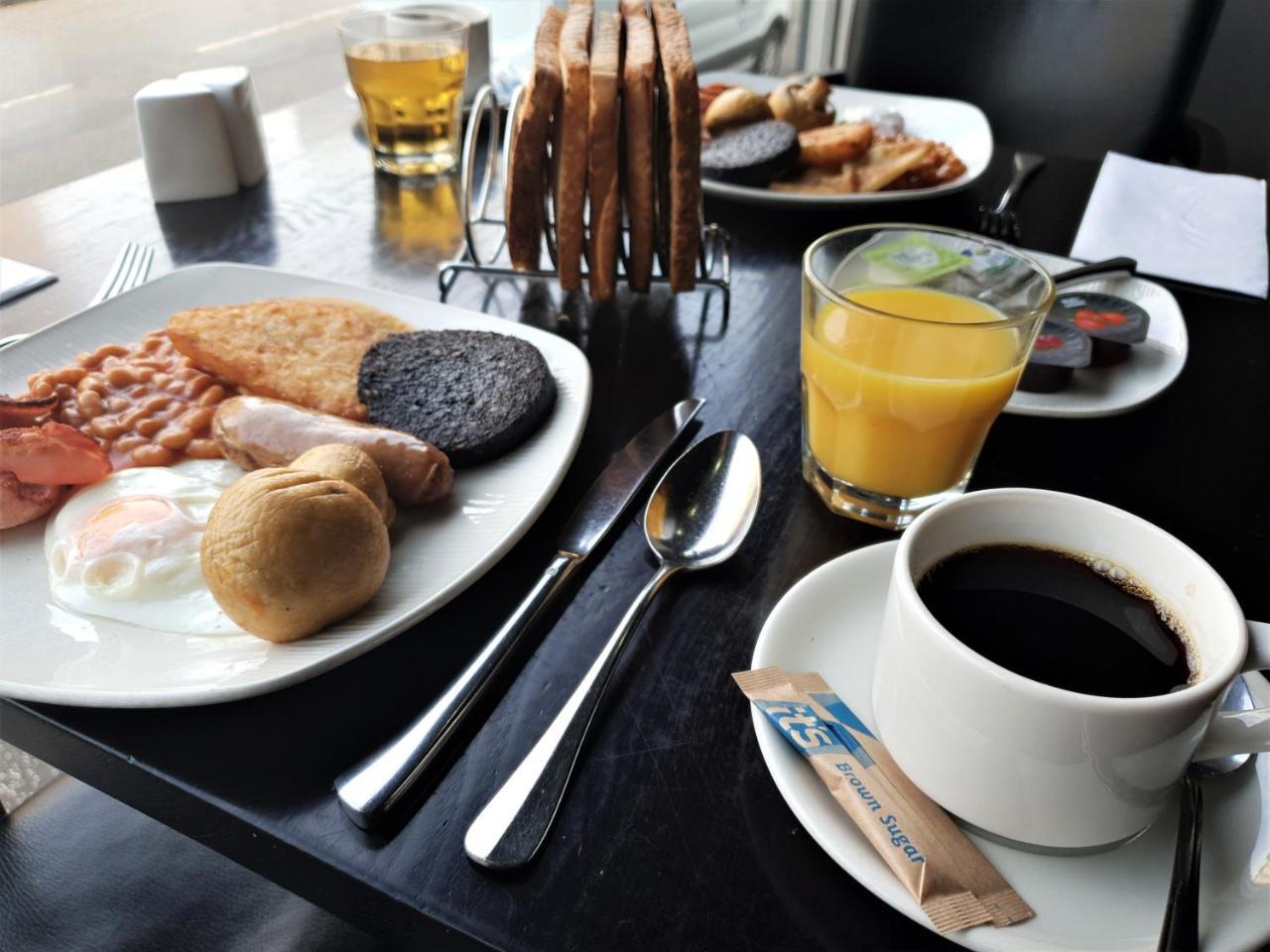 Hotel Lorne 3*