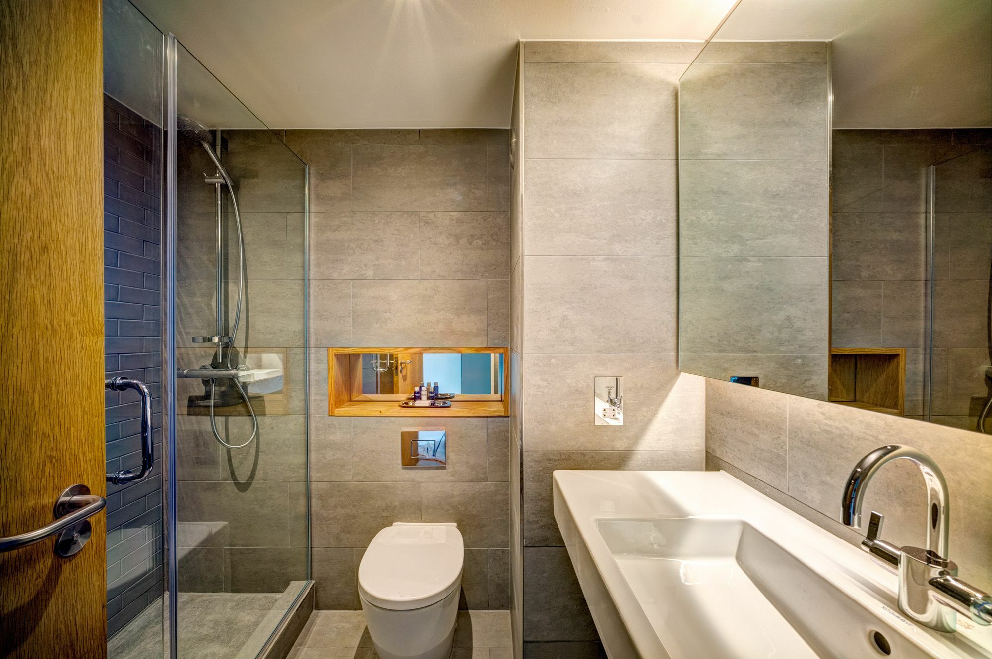 Apex Of 4* Glasgow