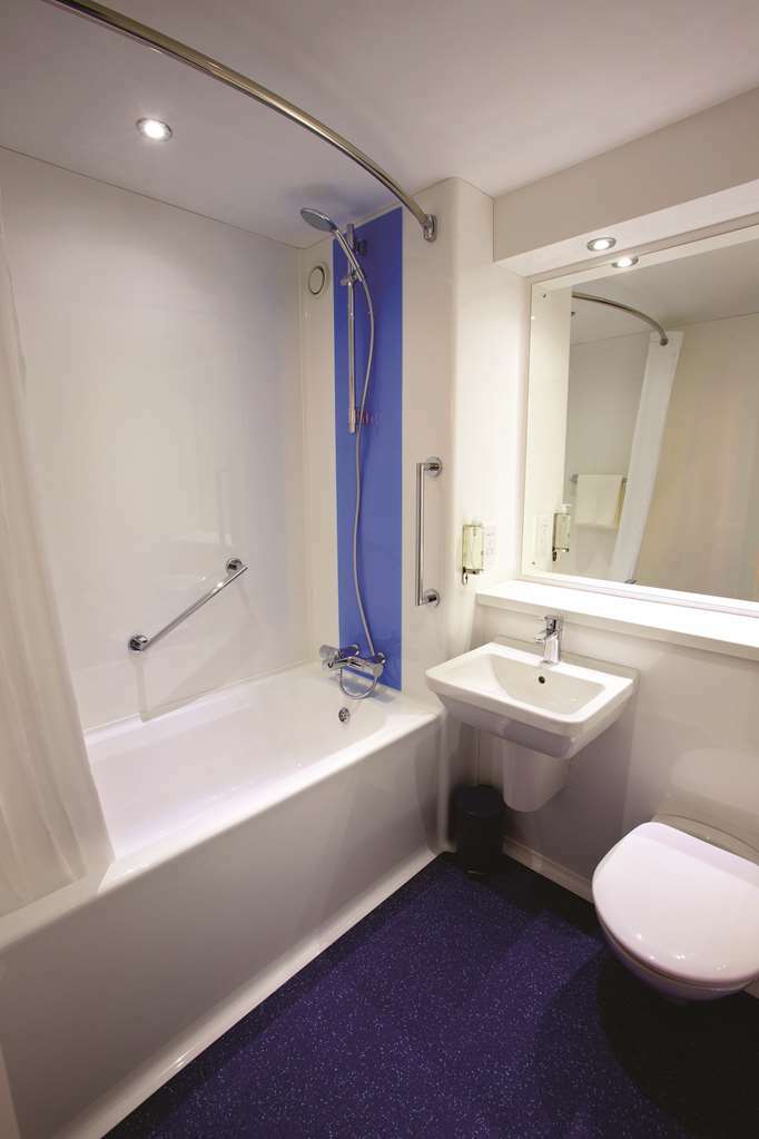 Hotel Travelodge Paisley Road Glasgow