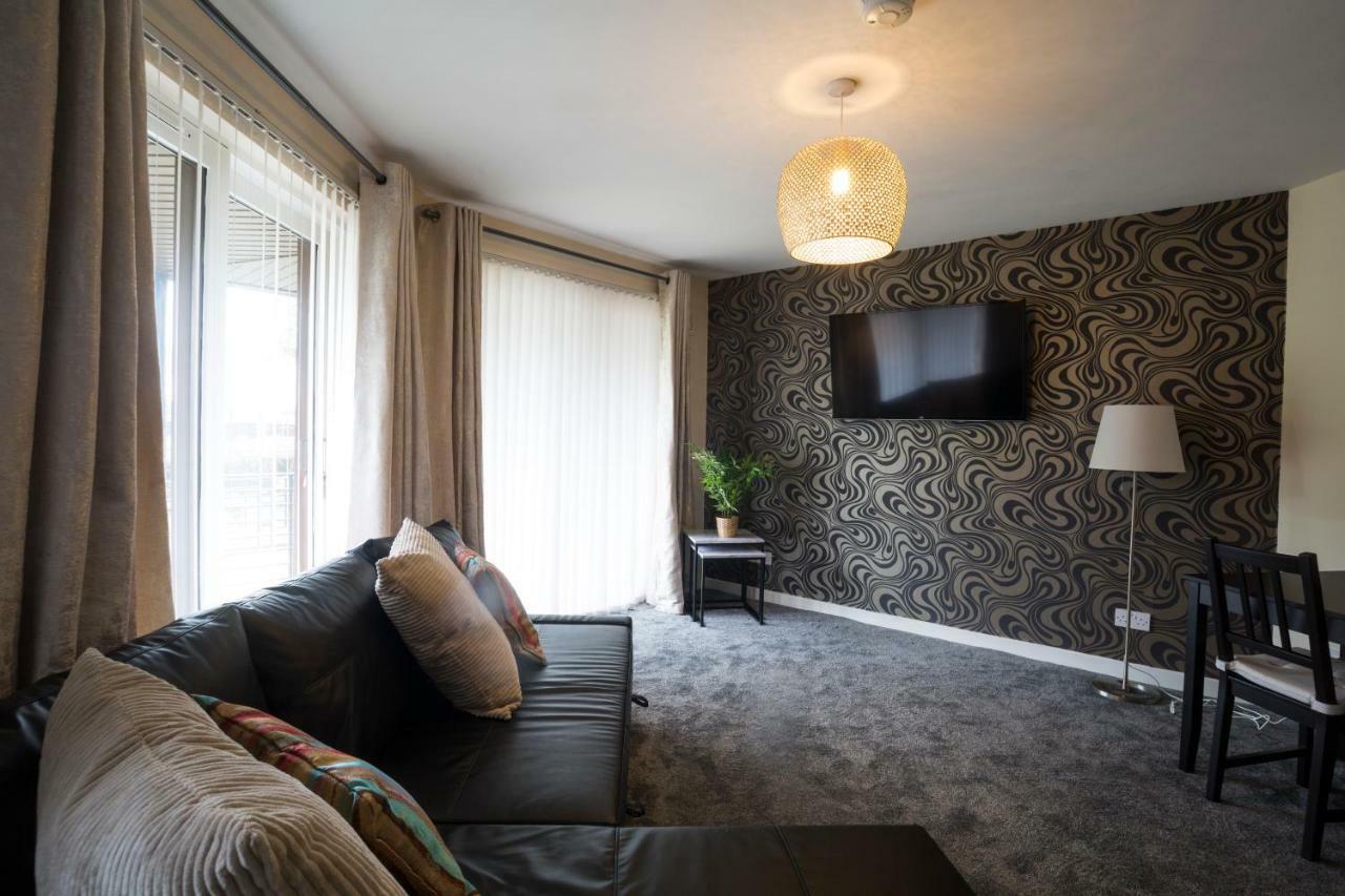 Lomond Serviced Apartments- Emirates Apartment *