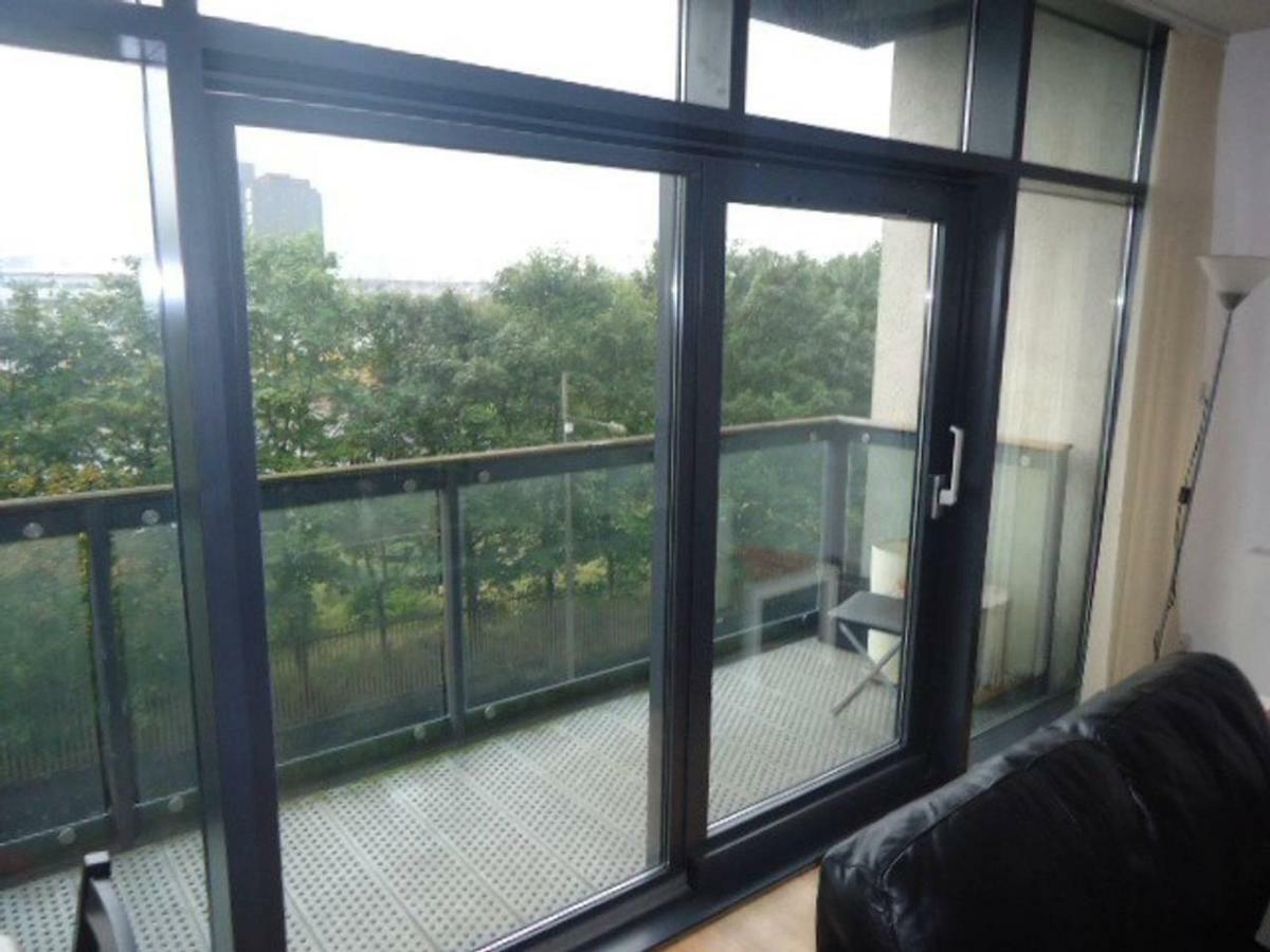 Modern 2-bedroom Near Sse Hydro And Sec Apartment *
