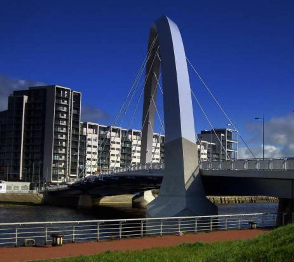 Apartment Modern 2-bedroom Near Sse Hydro And Sec *
