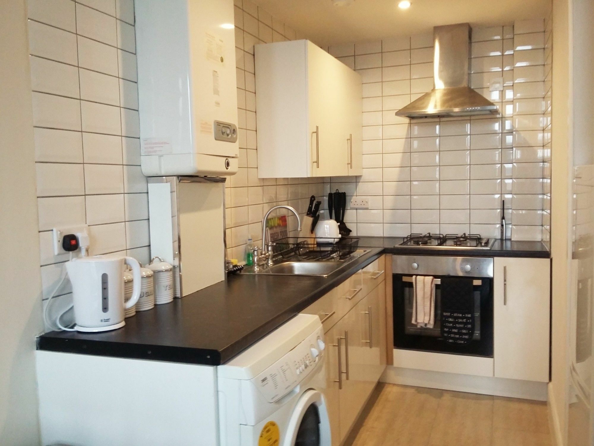 2 Bed Finnieston * Glasgow