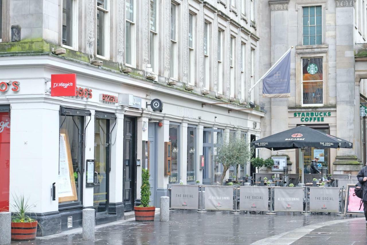 Chic Living In The Heart Of The City