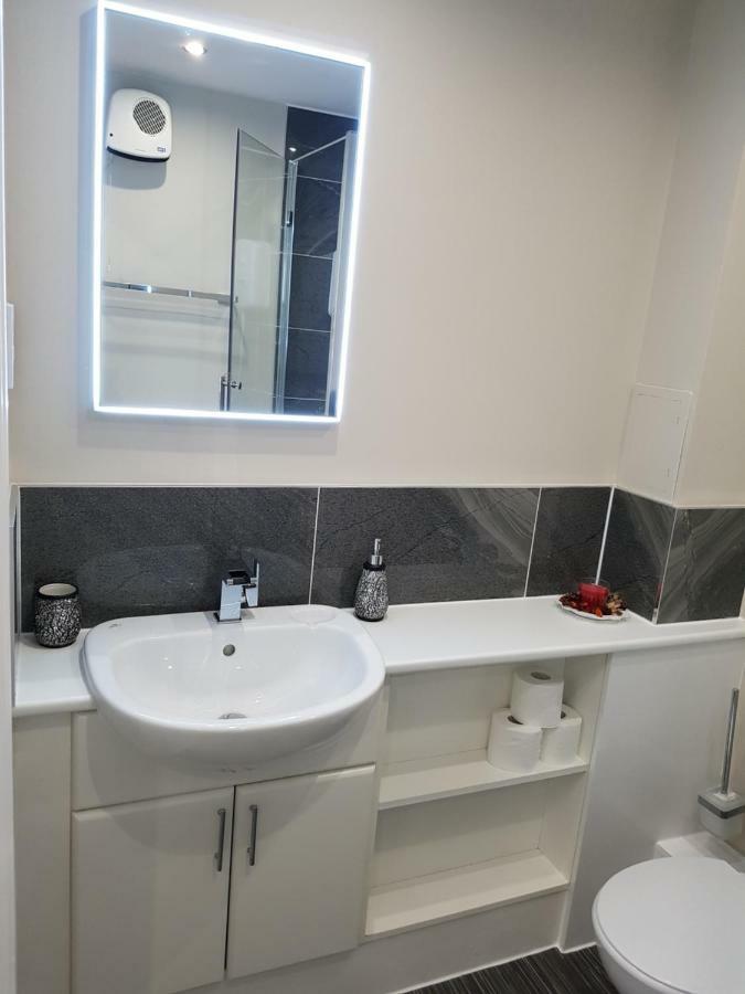 Apartment Glasgow's Modern & Stylish 3 Bedroom Aparment Glasgow