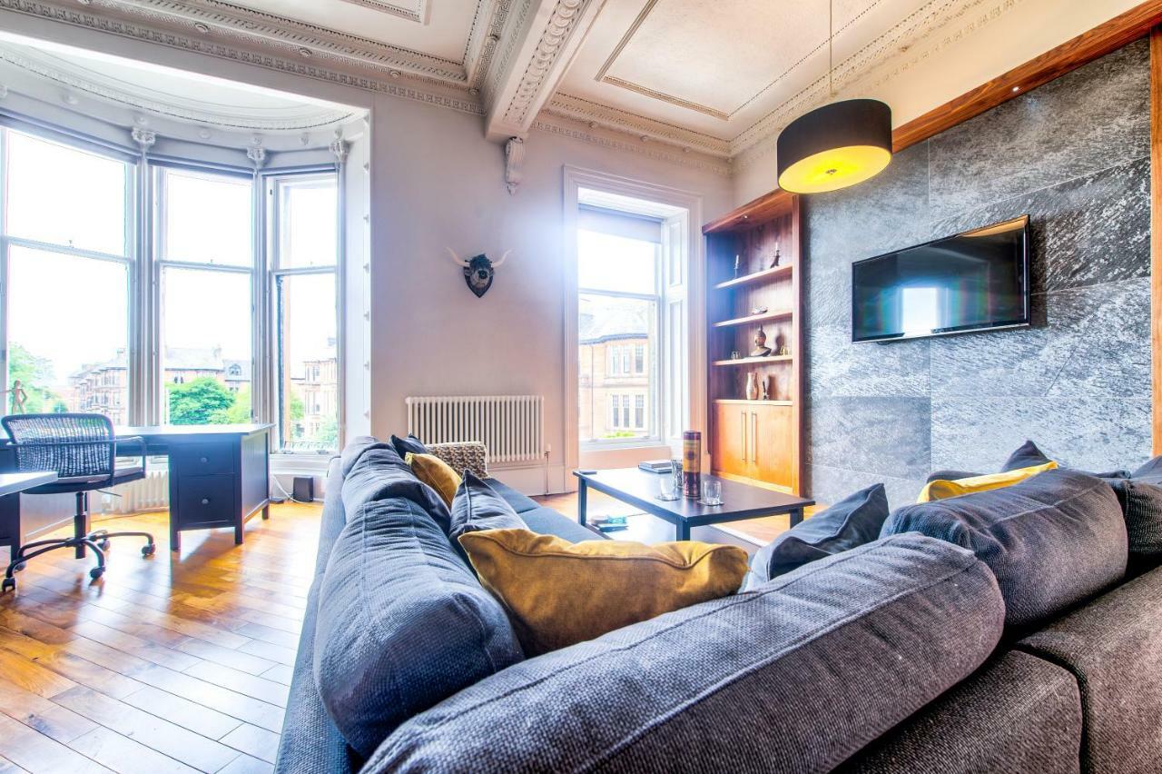 32 Victoria Crescent Road Glasgow