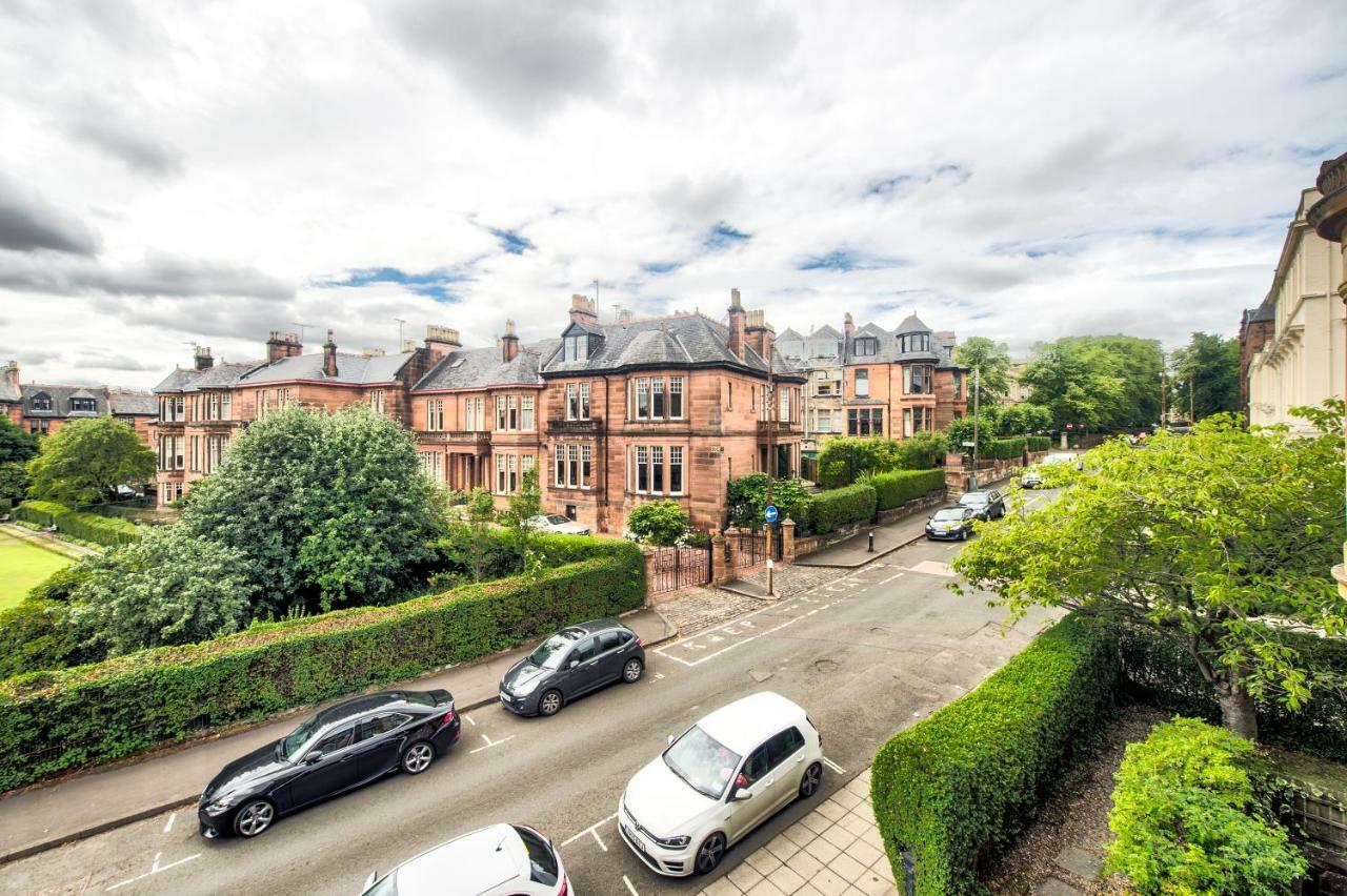 32 Victoria Crescent Road