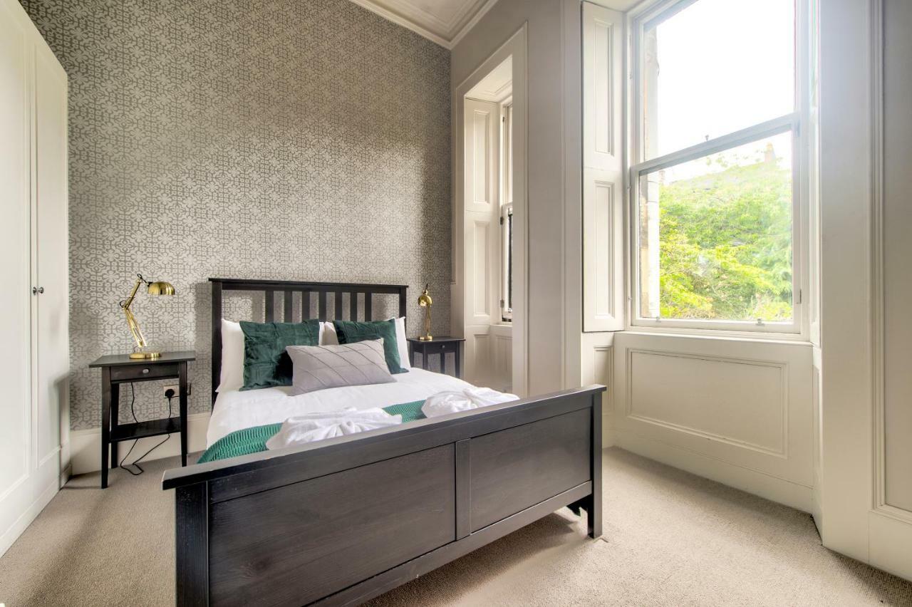 Apartment 32 Victoria Crescent Road