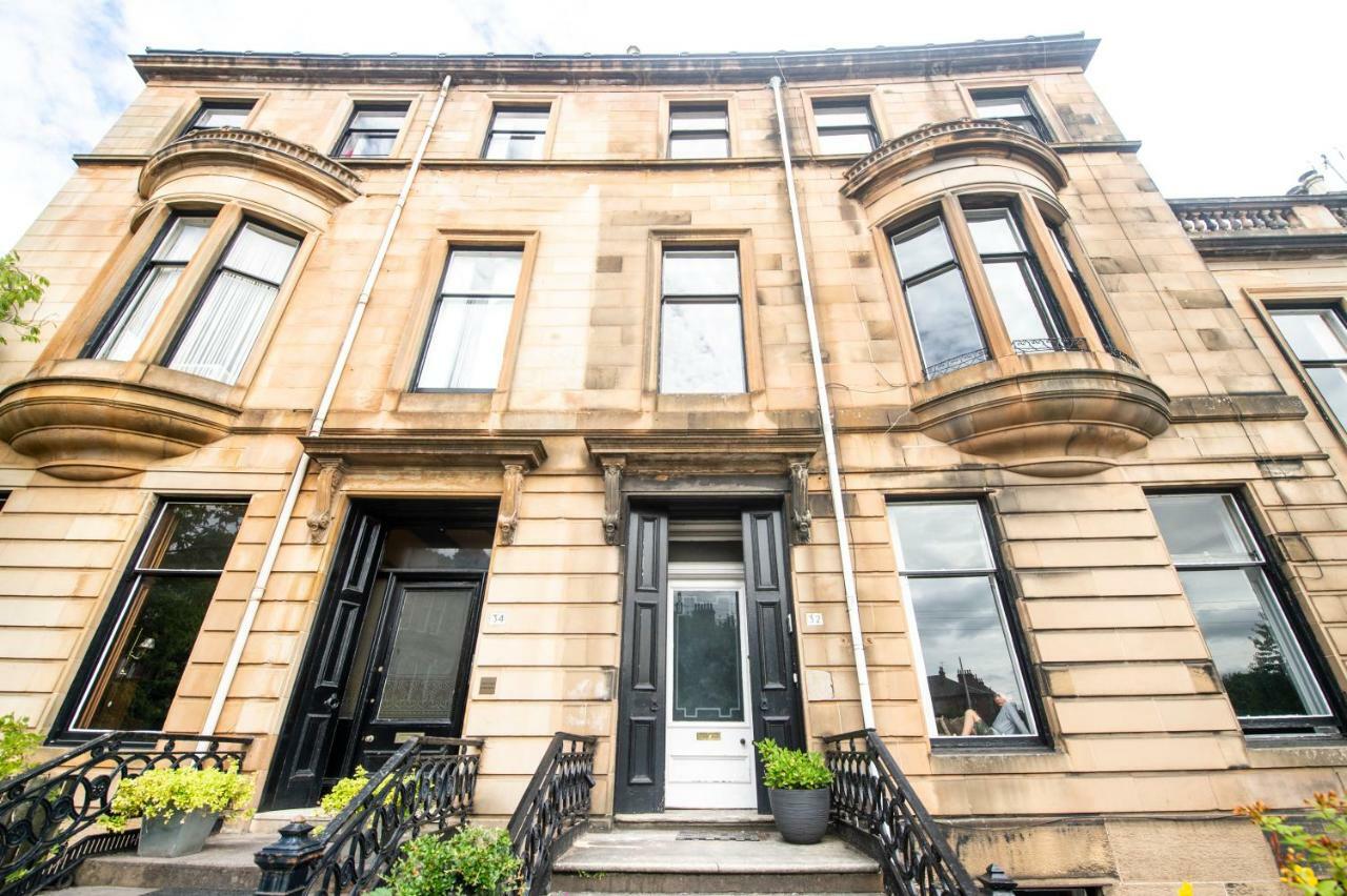 32 Victoria Crescent Road