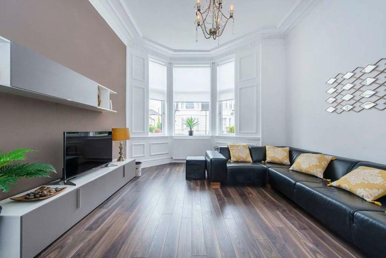 Villa Beautiful Mairi Glasgow
