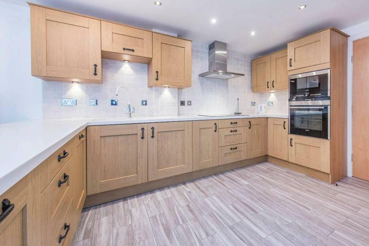 The Pinnacle Apartment Glasgow