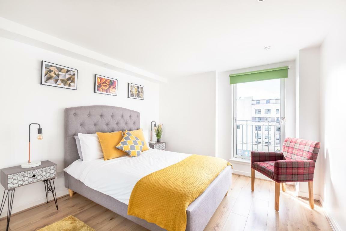 Cosy In Quiet City-centre With Car Park Apartment Glasgow