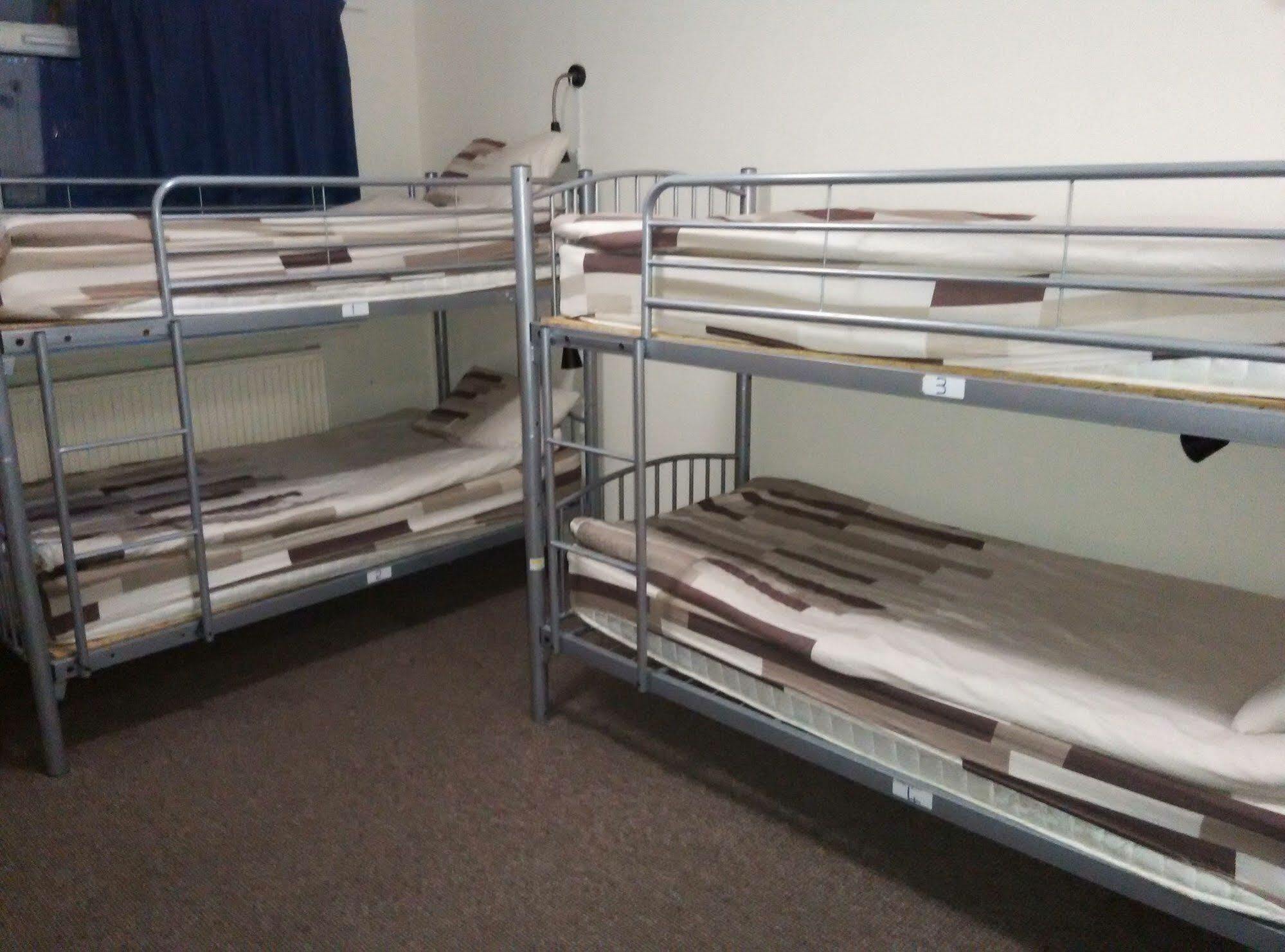 Hostel Alba *