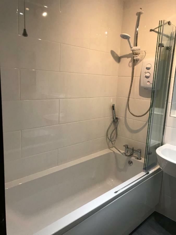 City Centre Riverside With Private Parking * Glasgow