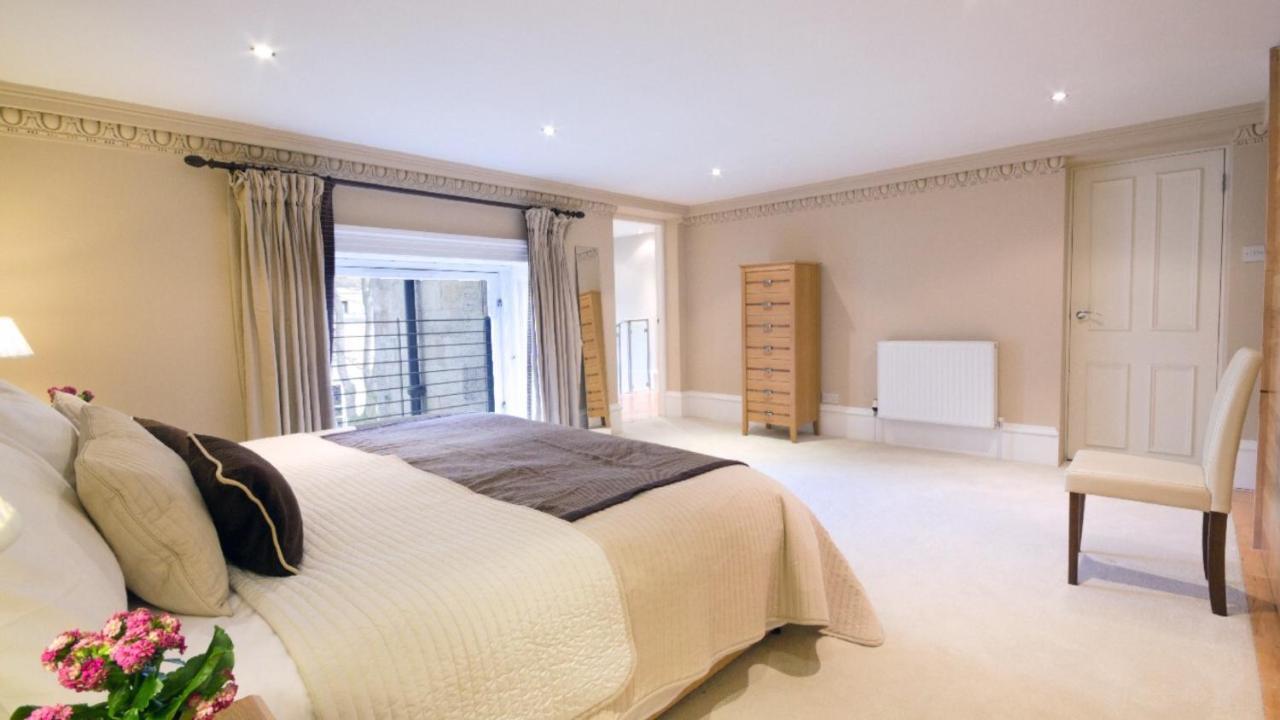 Grand In The Park Apartment *