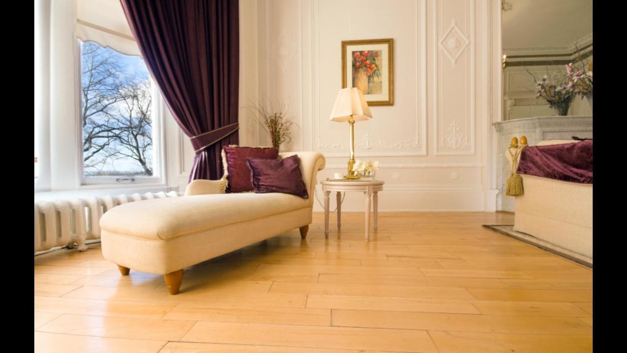 Grand In The Park Apartment *