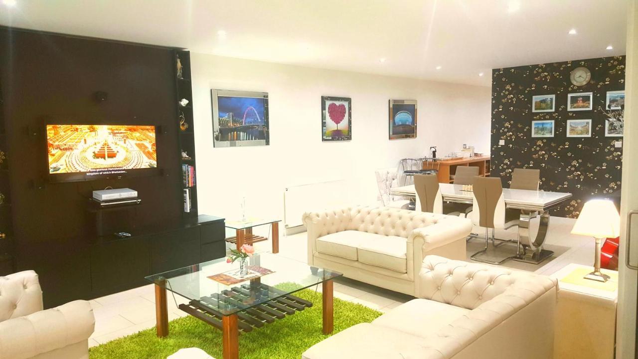 Apartment Lancefield Quay