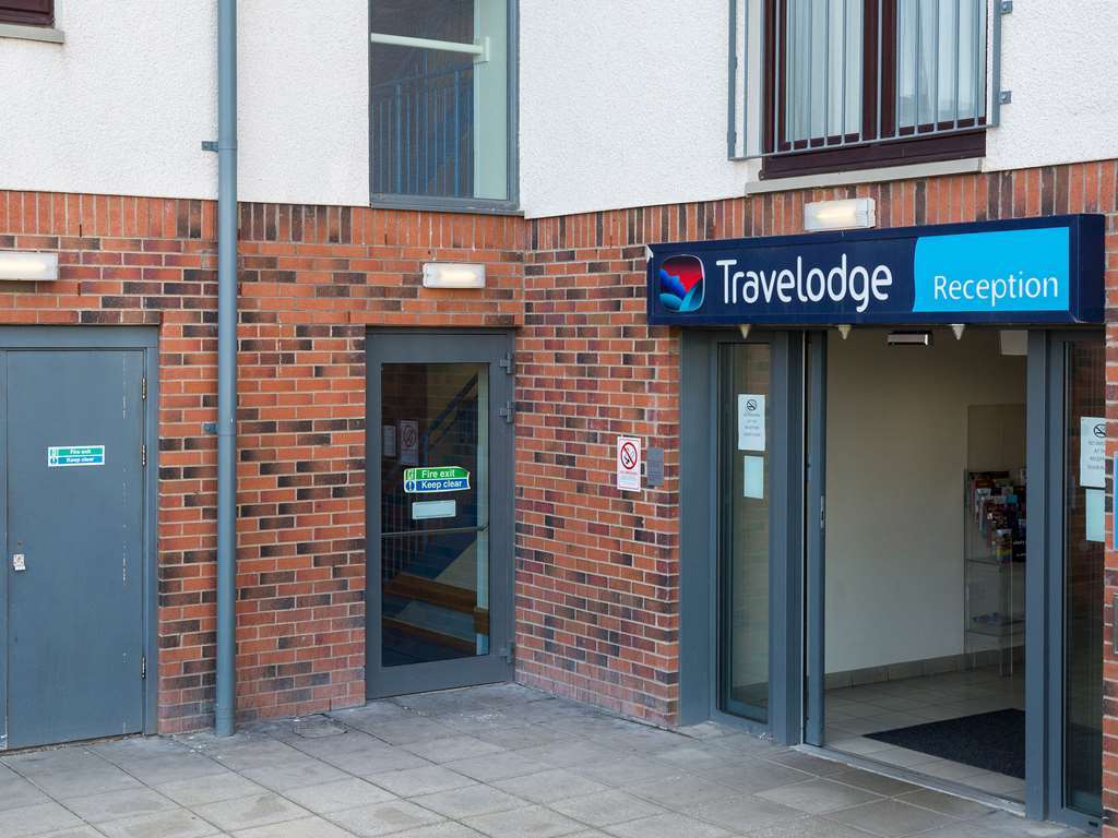 Travelodge Braehead 3*