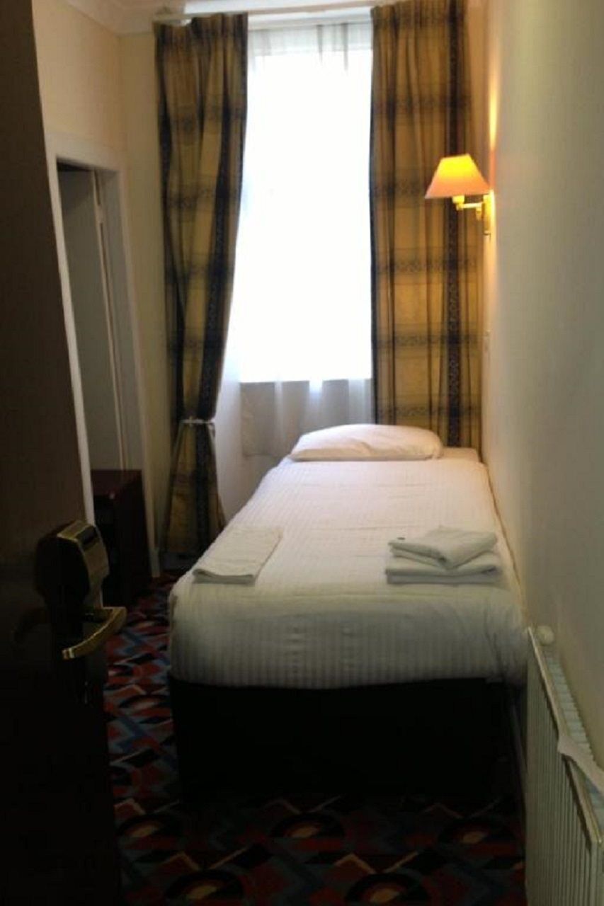 Rennie Mackintosh - Station Hotel 3*