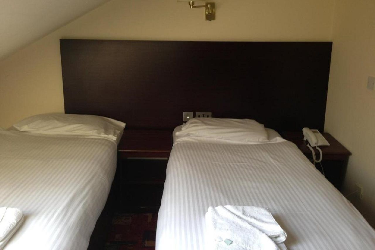 Rennie Mackintosh - Station 3* Glasgow
