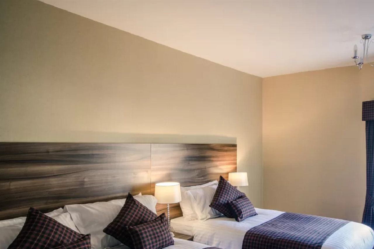Royal West End Hotel