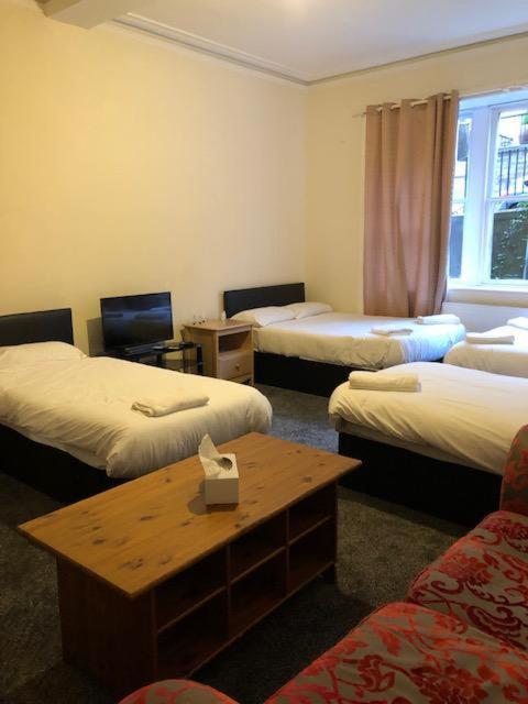 Bed & Breakfast Renfrew At Centre *