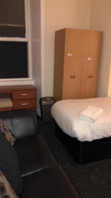 Bed & Breakfast Renfrew At Centre