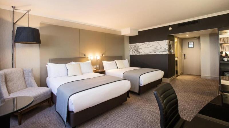 Crowne Plaza By Ihg